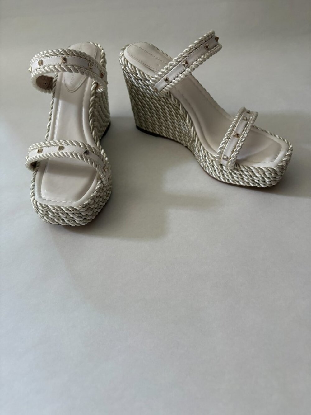 White House Black Market White Silver Studded Rope Wedge Heels Size 9